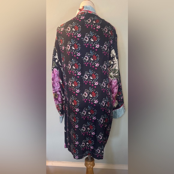 [Johnny Was] "Meadow" Floral and Striped 100% Silk Kimono Sz: M - Picture 5 of 15